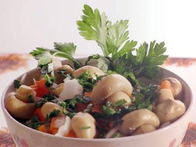 Салаты грибные