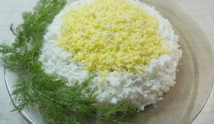 Салат с курицей и шампиньонами