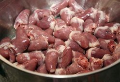Салаты из куриных сердечек
