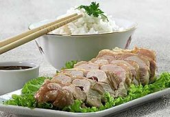 Салат с вареной курицей