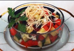 Овощной салат с сыром