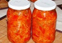 Салат из кабачков в томате на зиму