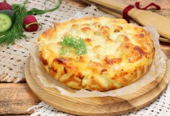 Пирог на кефире с картошкой