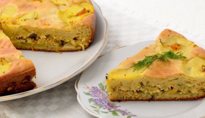 Пирог на кефире с рыбными консервами