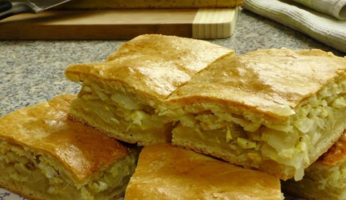 Дрожжевой пирог с творогом