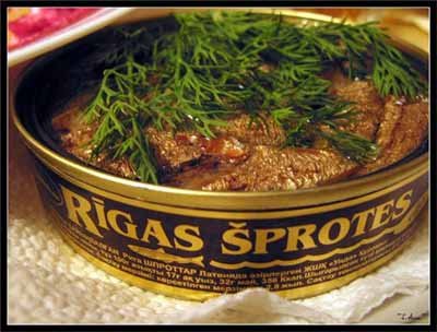 Салаты со шпротами