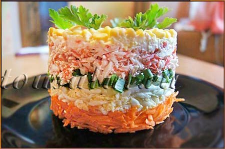 Салат крабовый с кукурузой