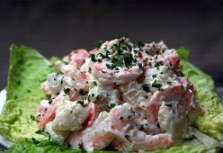 Салат с грибами и креветками