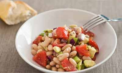 Салат из белой фасоли