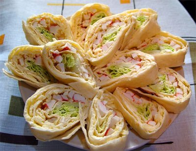 Салат в лаваше