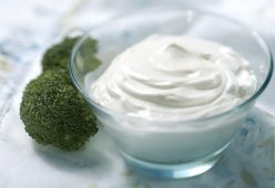 Салаты со сметаной