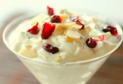 Чем заправлять фруктовый салат