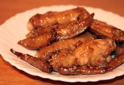 Крылышки в соево-медовом соусе