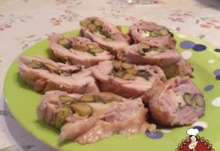 Праздничный куриный рулет