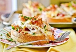 Рыбные запеченные бутерброды