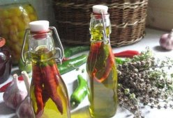 Масло оливковое с перцем