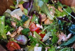 Смесь салатных листьев