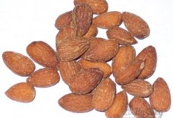 Миндаль копченый