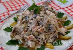 Салат с копченой курицей «Зимний вечер»