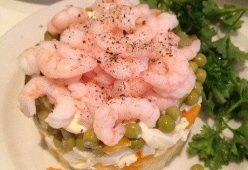 Оливье с креветками