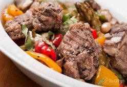 Баранина тушеная