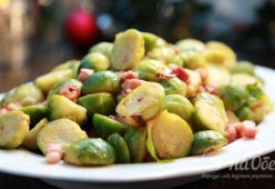 Брюссельская капуста с панчеттой