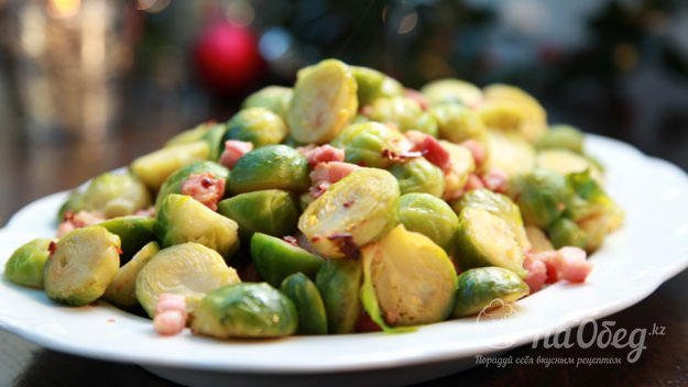 Брюссельская капуста с панчеттой