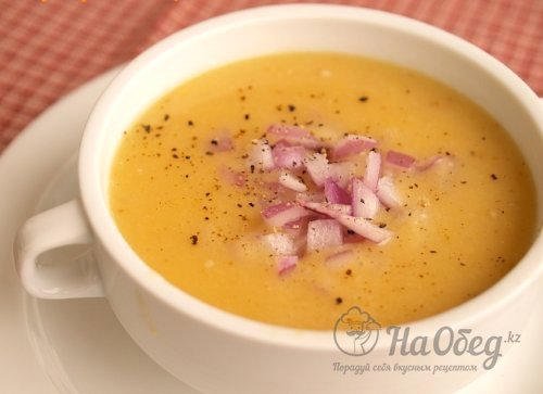 Гороховый суп с копчеными ребрышками