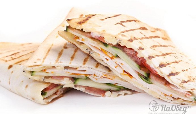 Кесадилья с беконом