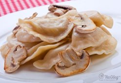 Вареники с грибами