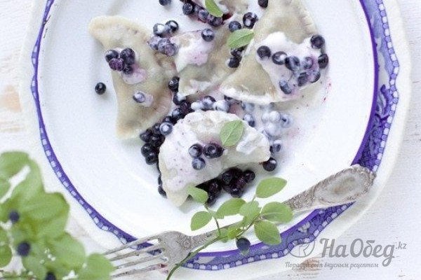 Вареники с черникой