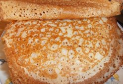 Дрожжевые блины на воде