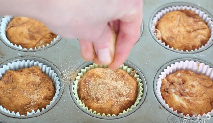 Кекс с корицей и мускатом