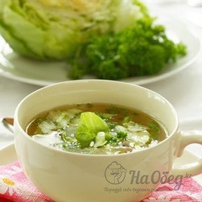 Холодный суп из щавеля с огурцами