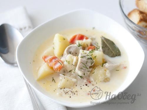 Сырный суп с курицей