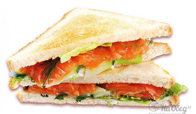 Клаб сэндвич с лососем
