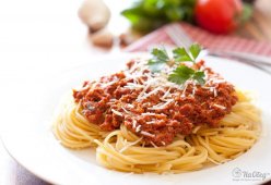 Домашняя паста Болоньезе