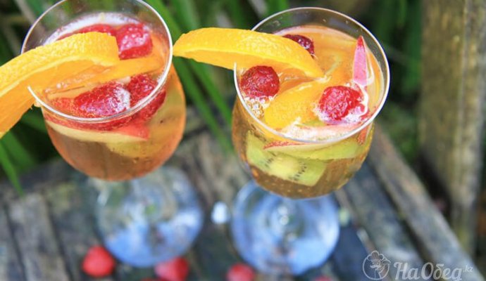 Белая Сангрия