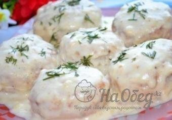 Тефтели в сметанном соусе