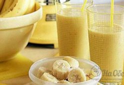 Молочный коктейль с бананом