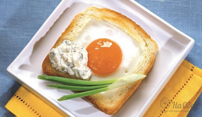 Тосты с яйцом
