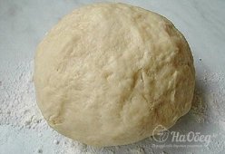 Приготовление теста на пельмени