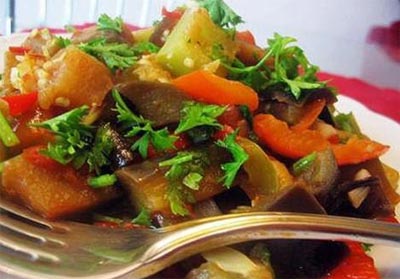 Салат c мясом и овощами