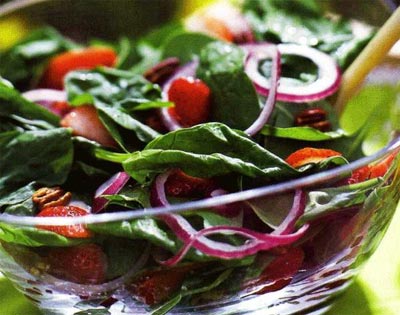 Зеленый салат со шпинатом