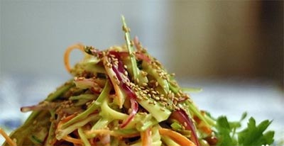 полезный салат с кабачками